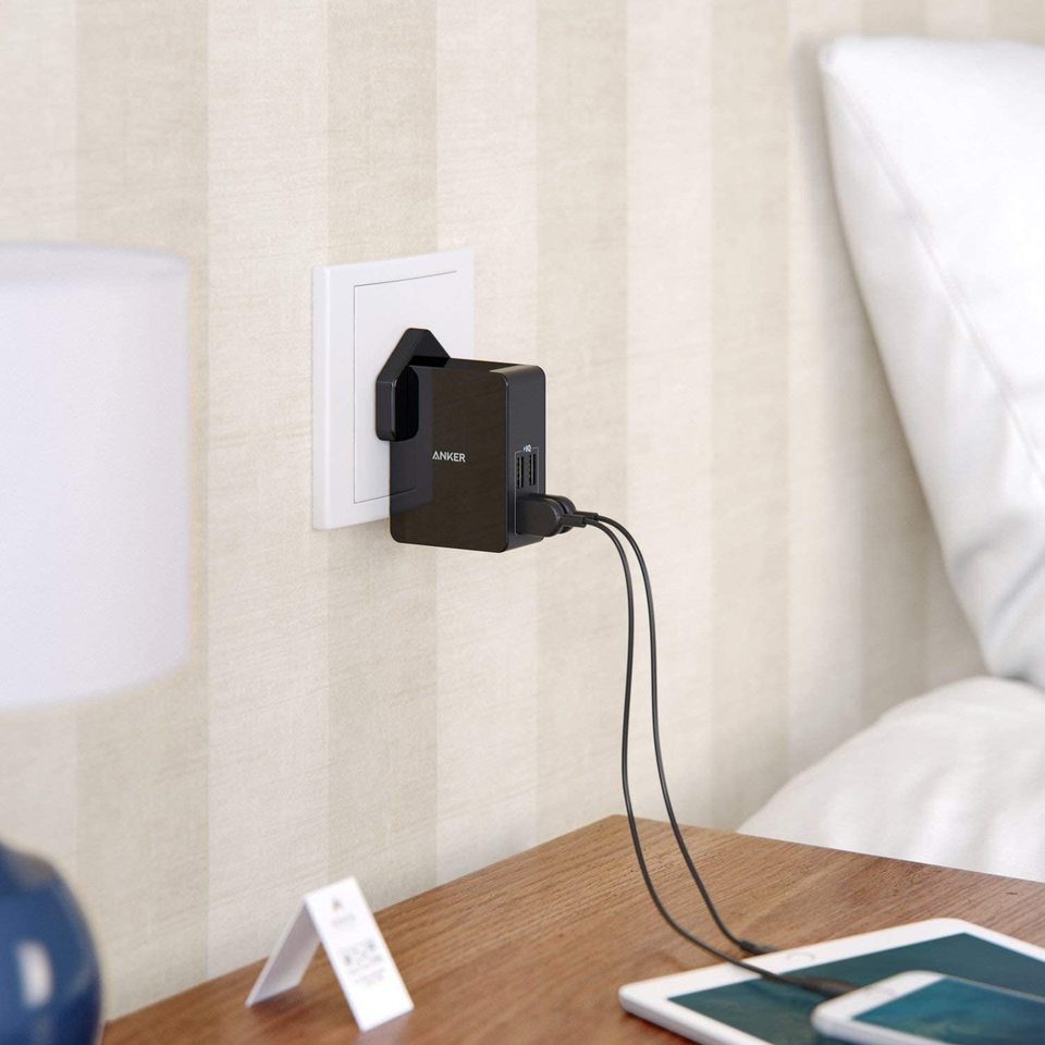 PowerPort 4 Lite with UK and EU Travel Charger